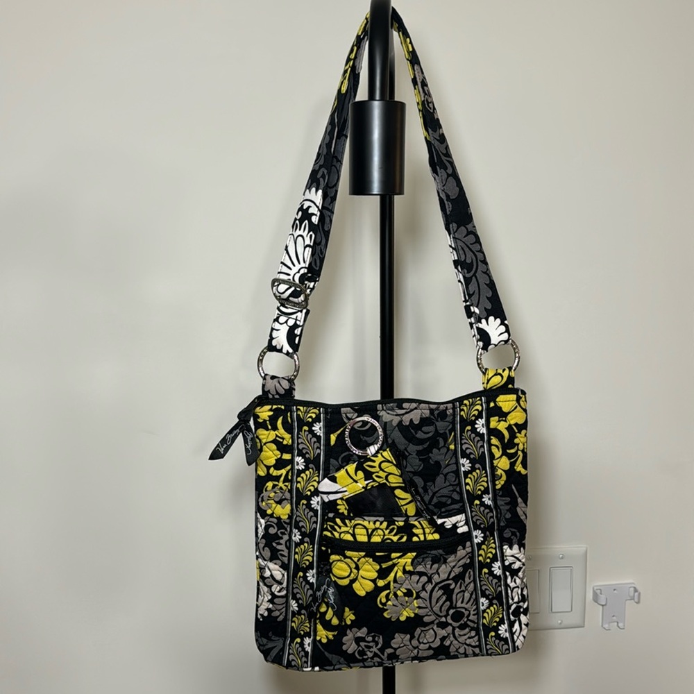 Vintage Vera Bradley crossbody or shoulder bag